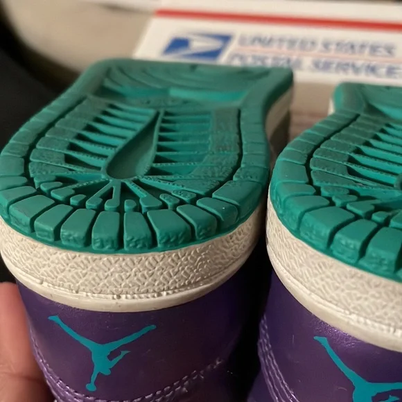 Purple Jordan AJ 1 - Picture 6 of 11